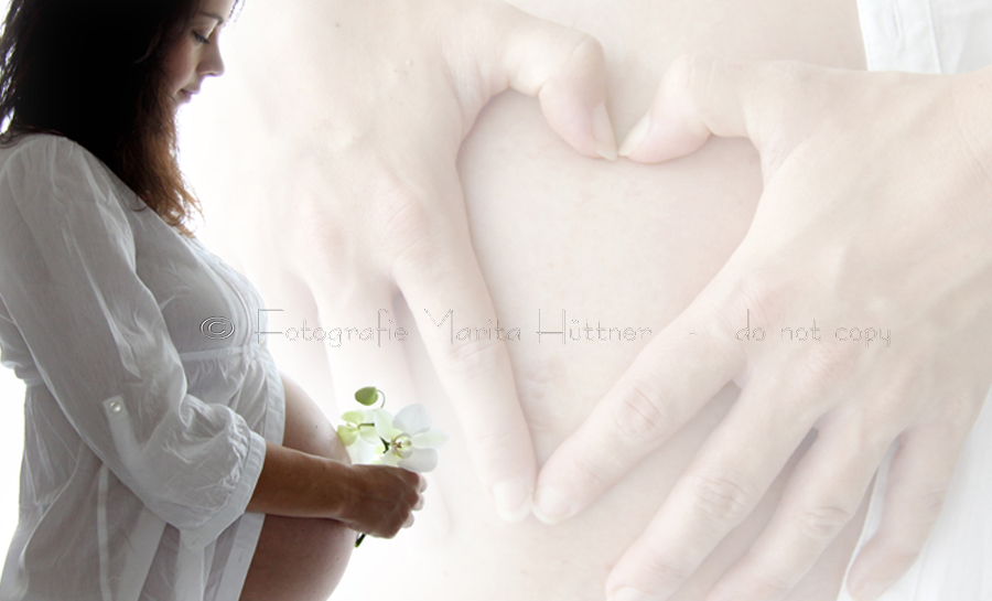 Herz mit den Händen - Schwangerschafts-Fotoshooting